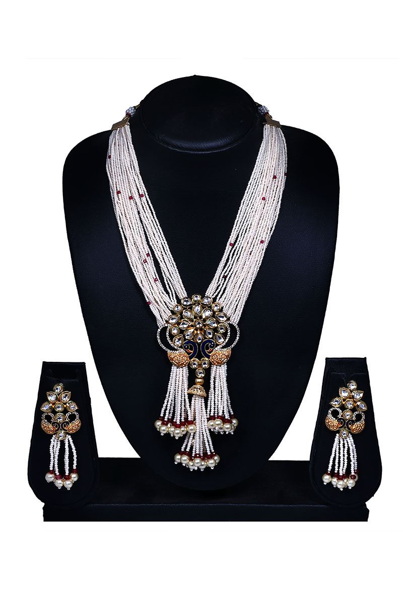 cream & blue designer necklace set