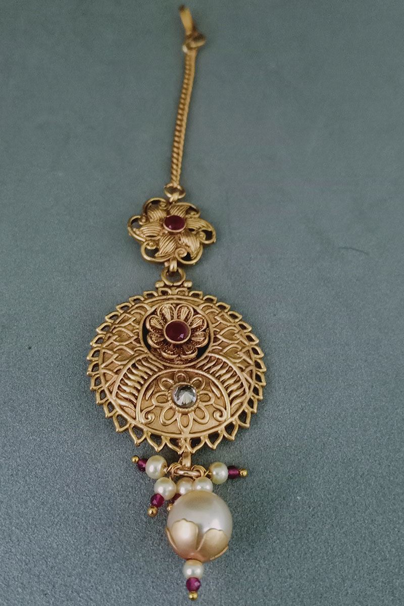 Mehrunnisa Traditional Pink & Green Kundan Maang Tikka