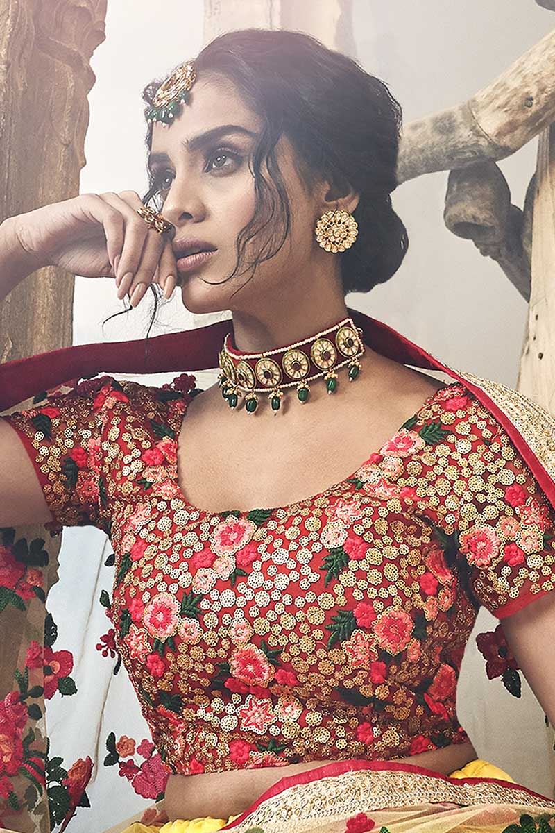 Exclusive Yellow Color Lehenga Choli In Net Fabric With Embroidery Work