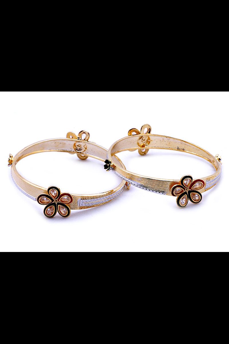 Classic red & green designer bangle set