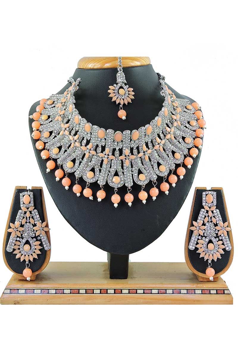 Trendy Peach Colored Stone Imitation Necklace Set