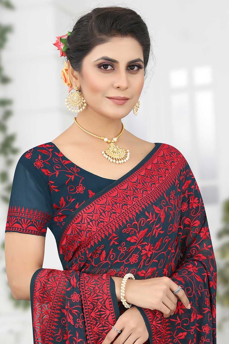 Exquisite Peacock Green Colored Designer Saree