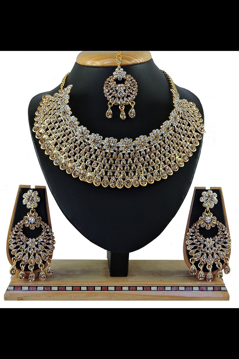 Magnificent Gold Colored Imitation Jewellery-Necklace Set