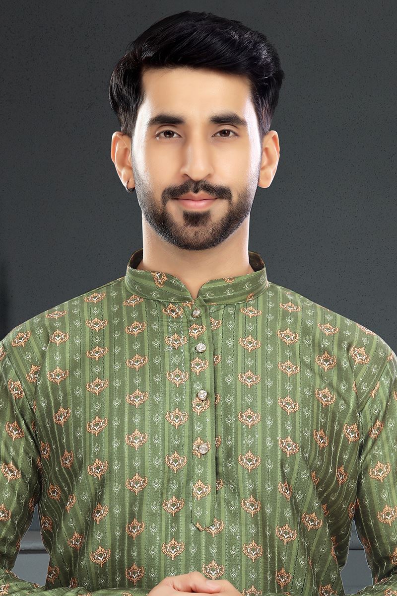 Spectacular Green Colored Designer Kurta Set