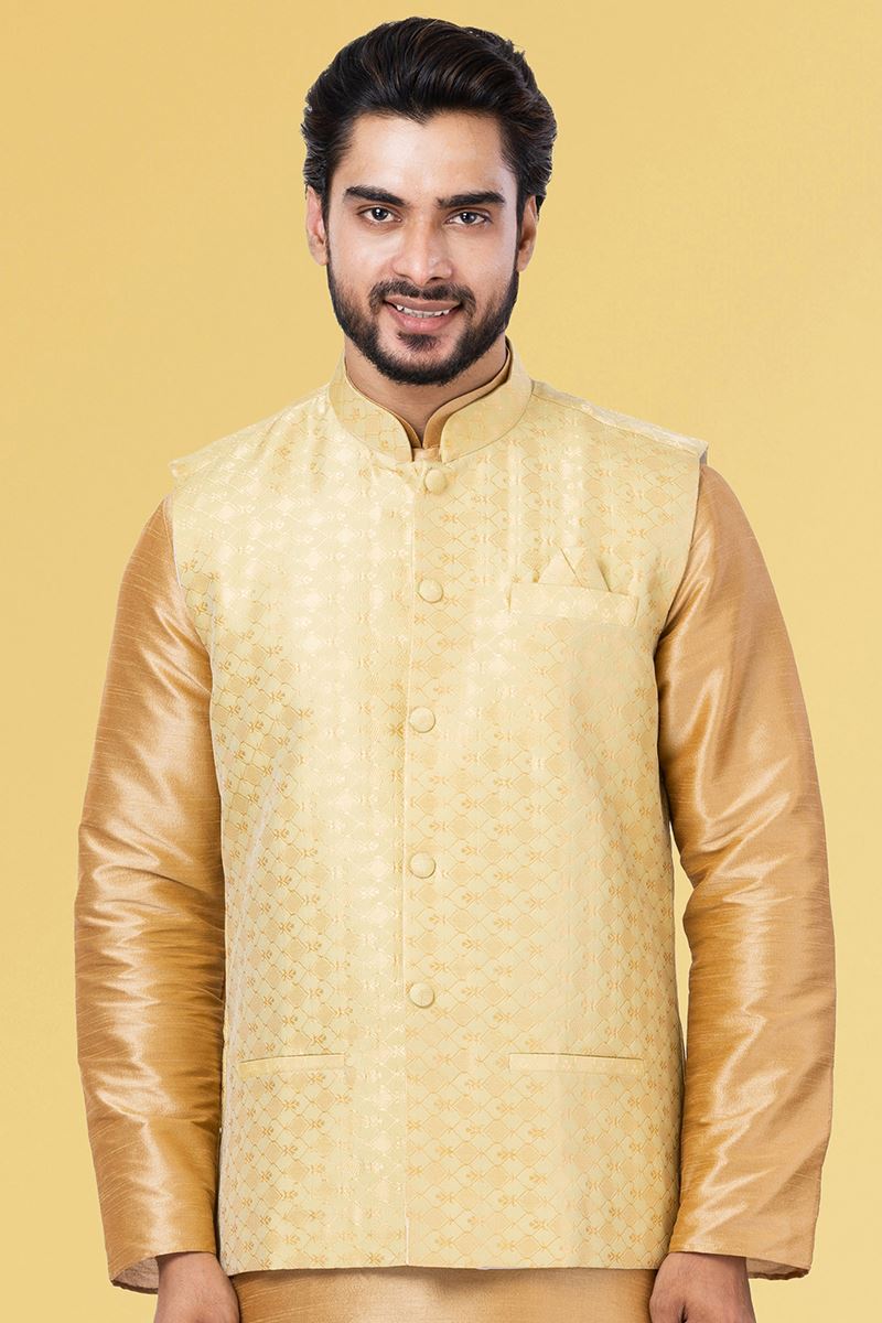Splendid Yellow Colored Designer Menswear Jacket