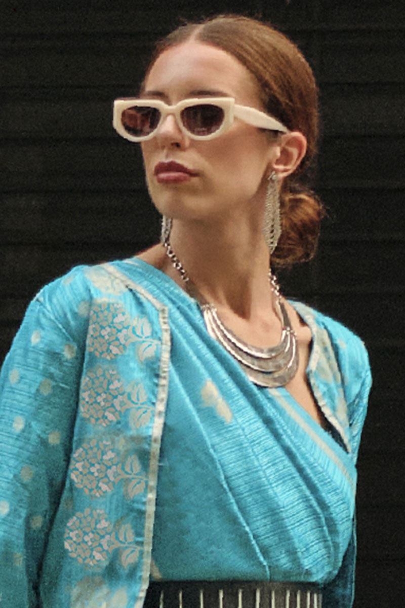 Captivating Rama Colored Designer Saree