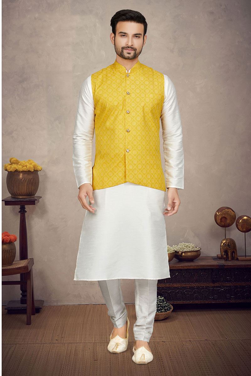 Aesthetic Off White Colored Designer Kurta Pajama Set