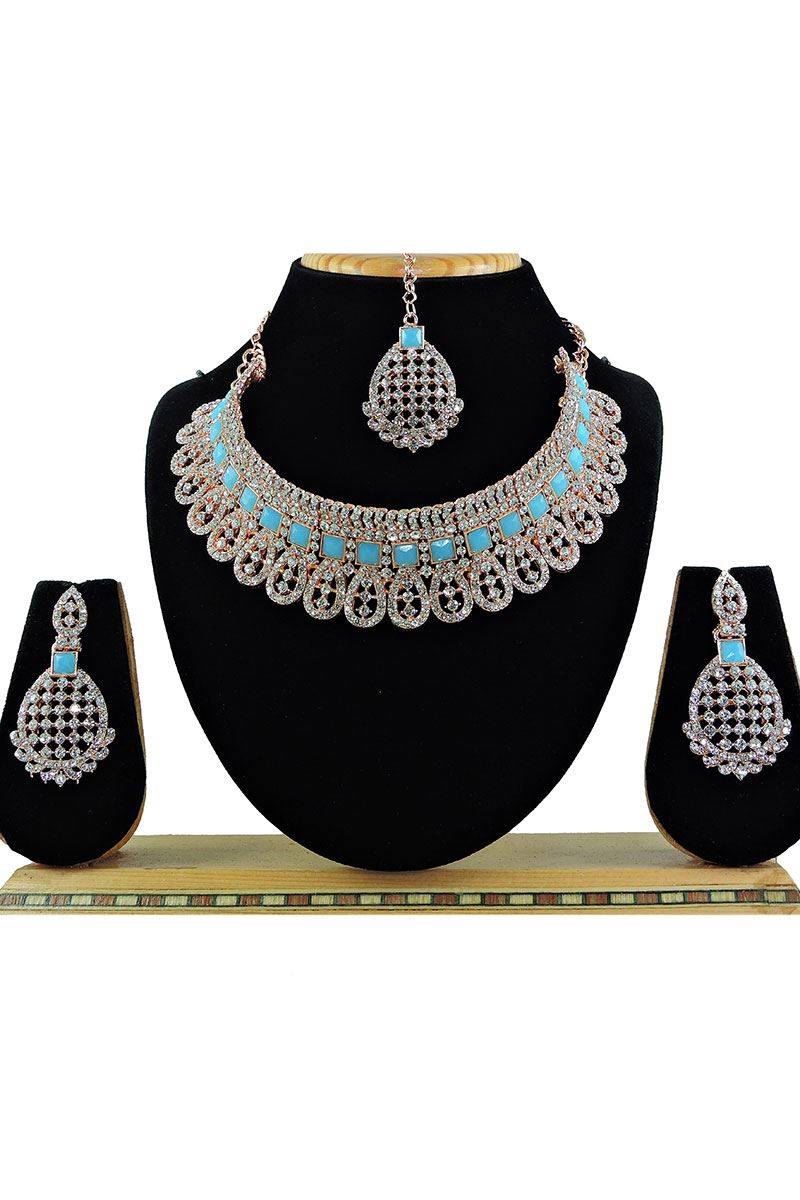 Exuberant Firozi Designer Necklace Set for Party and Sangeet