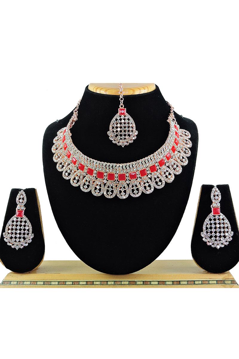 Artistic Red Designer Necklace Set for Party and Wedding