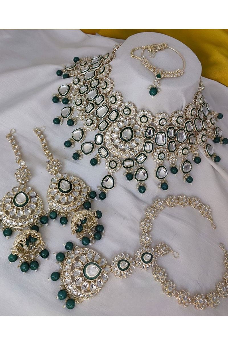 Marvelous Green Bridal Designer Necklace Set for a Mehendi and Wedding