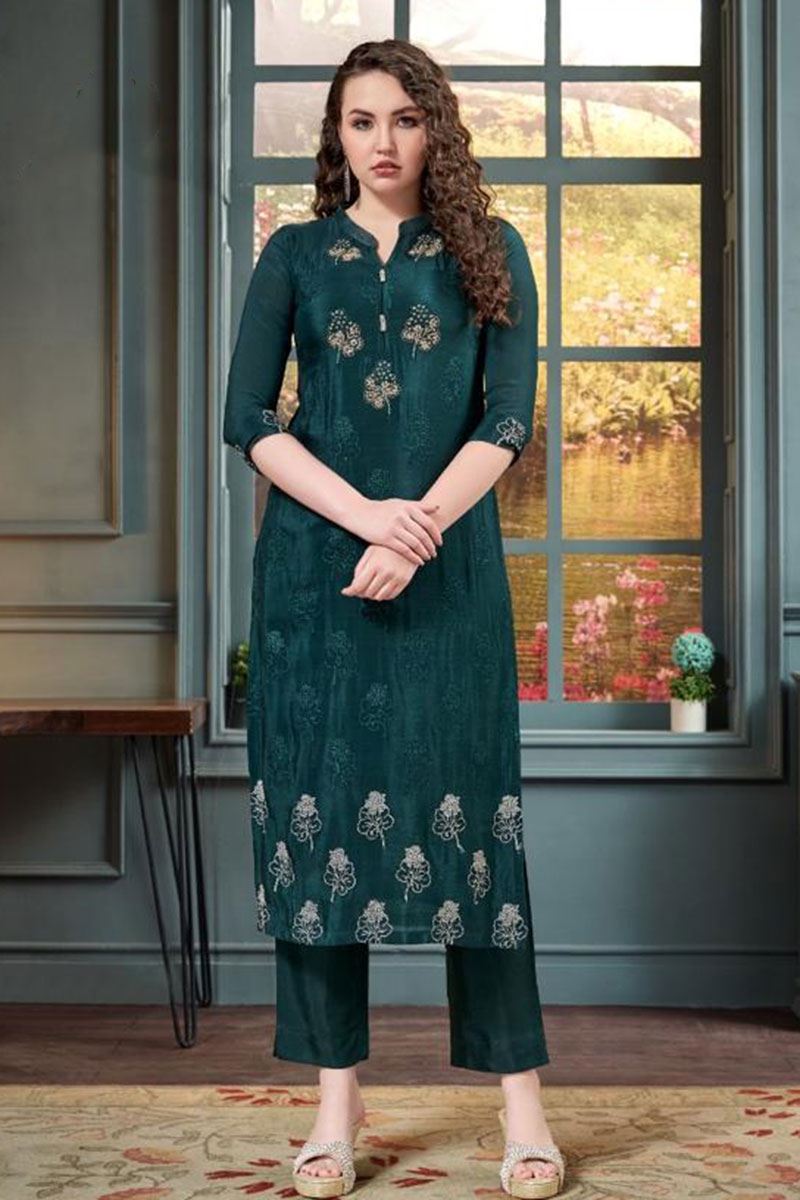Stunning Georgette Designer Women’s Kurti for Festival and Party