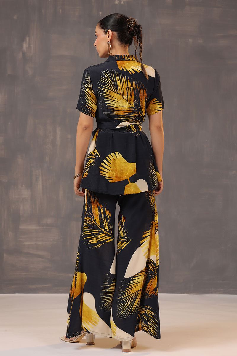 Flamboyant Black Semi Crepe Designer Co-Ord Set for Party