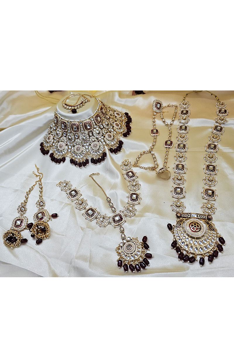 Attractive Maroon Designer Wedding Necklace Set for Wedding and Reception
