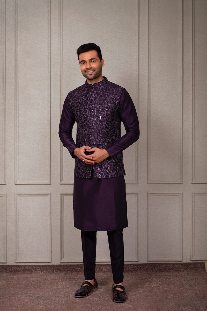 Aesthetic Dark Wine Designer 3-Piece Men’s Suit for Wedding, Engagement, Reception, and Party