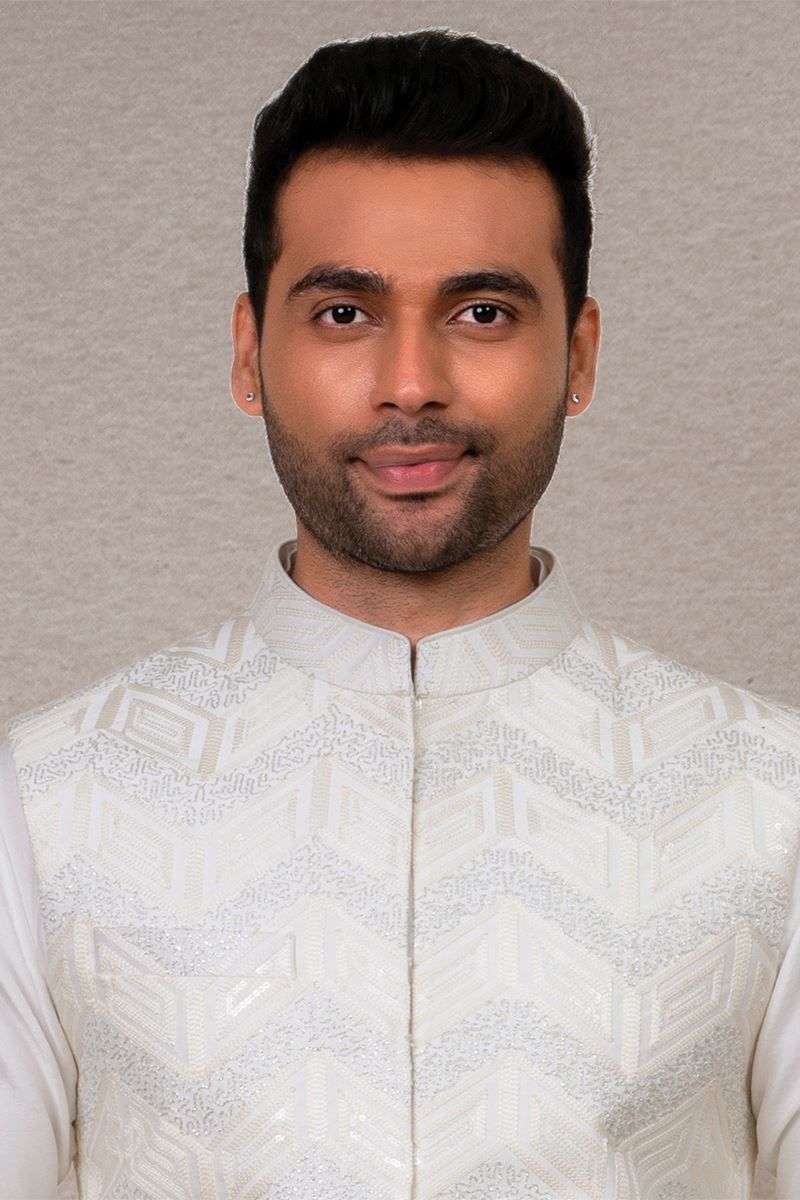 Elegant Off-White Designer 3-Piece Men’s Suit for Engagement, Reception, and Party