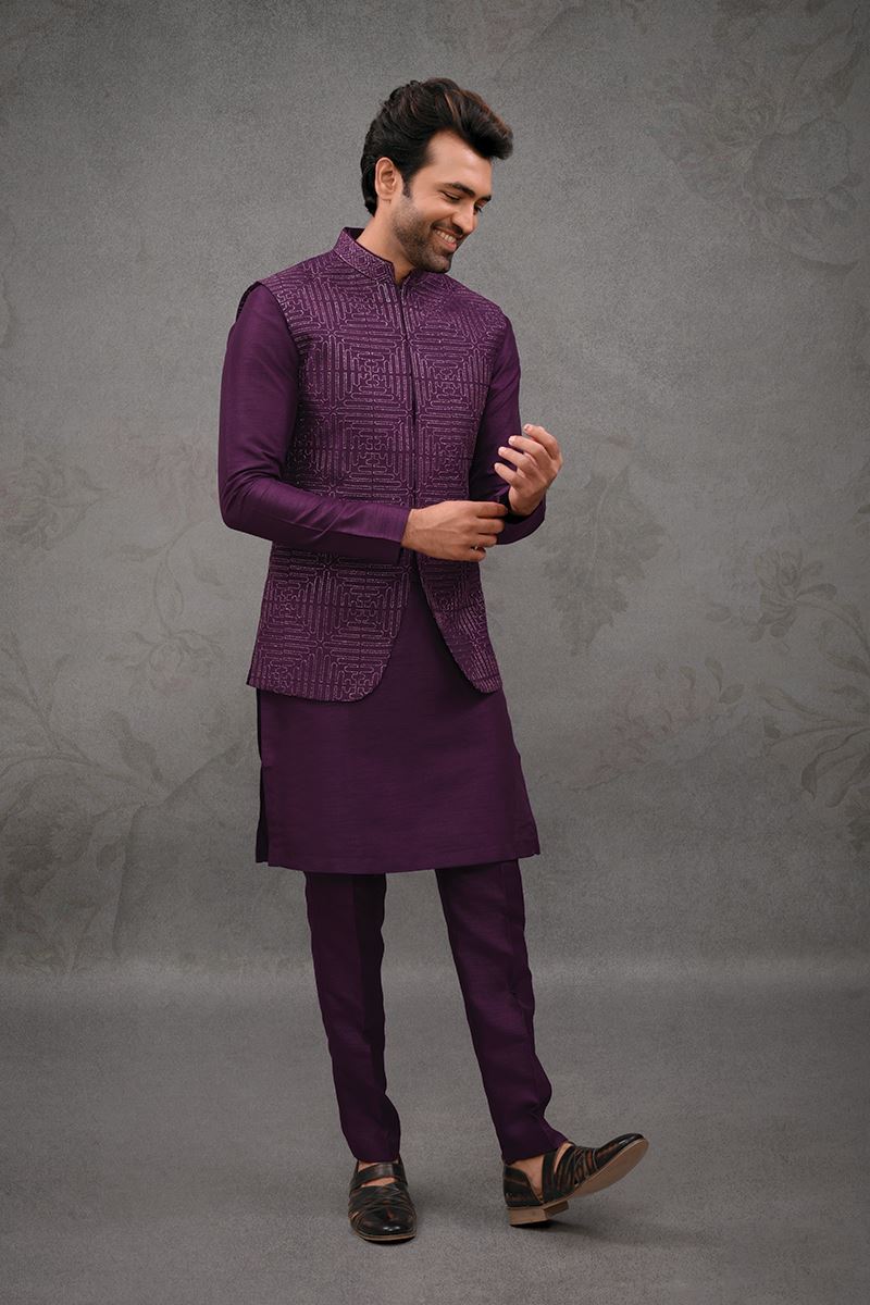Amazing Dark Wine Designer 3-Piece Men’s Suit for Wedding, Engagement and Reception