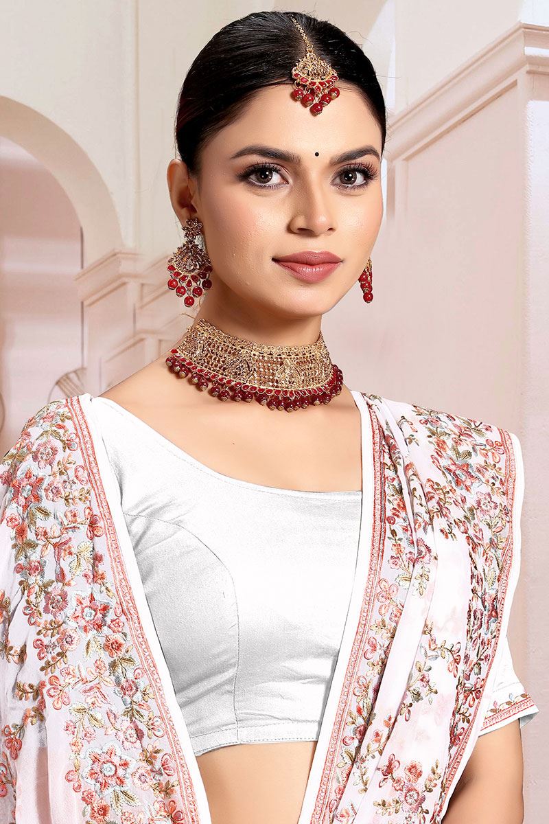 Exuberant Georgette Designer Saree for Party