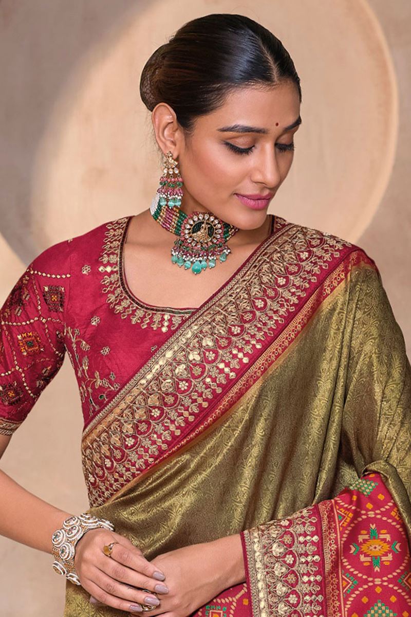 Breathtaking Pure Kanjivaram Silk Designer Saree for Wedding, Engagement, and Reception