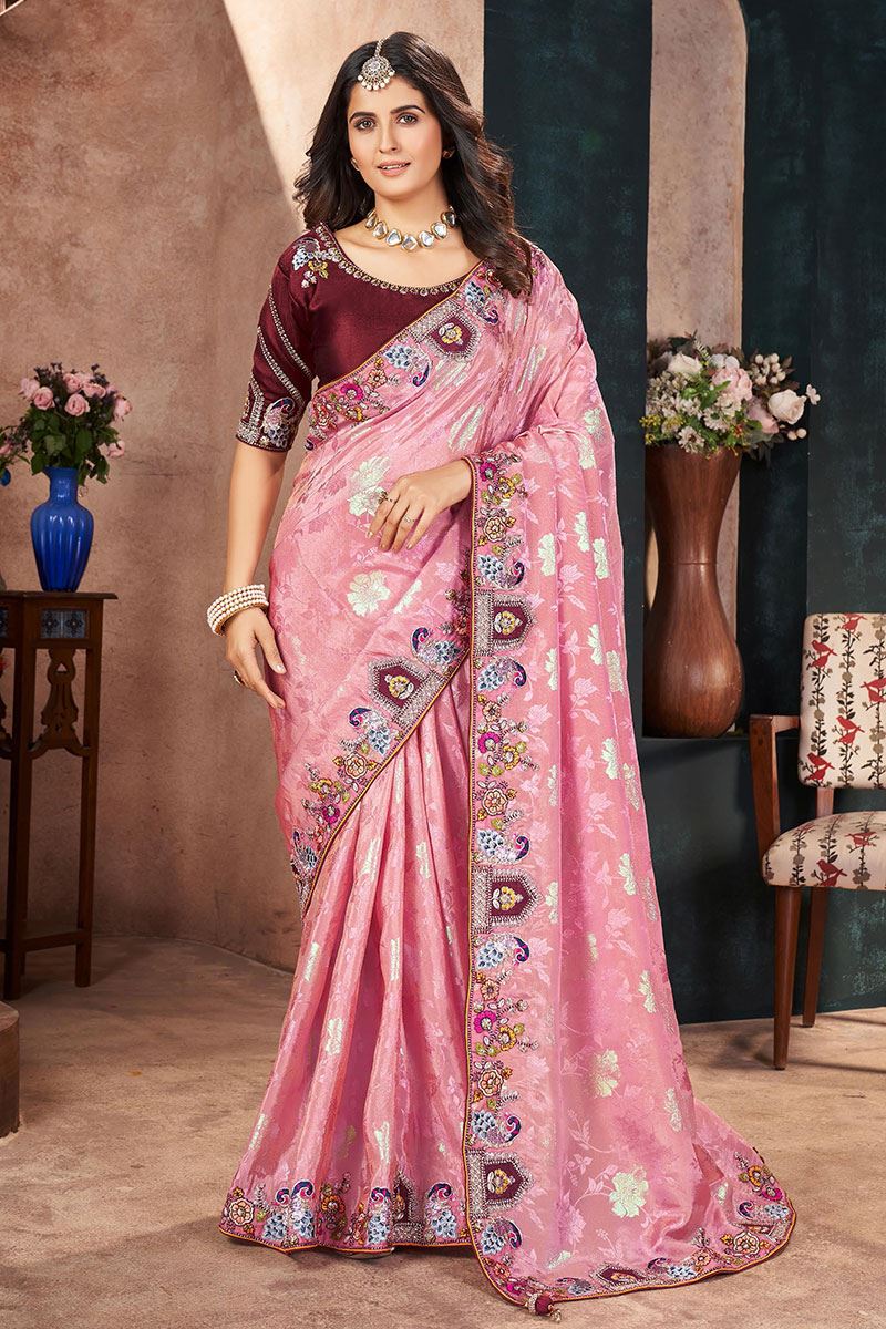 Delightful Silk Designer Saree for Wedding and Reception