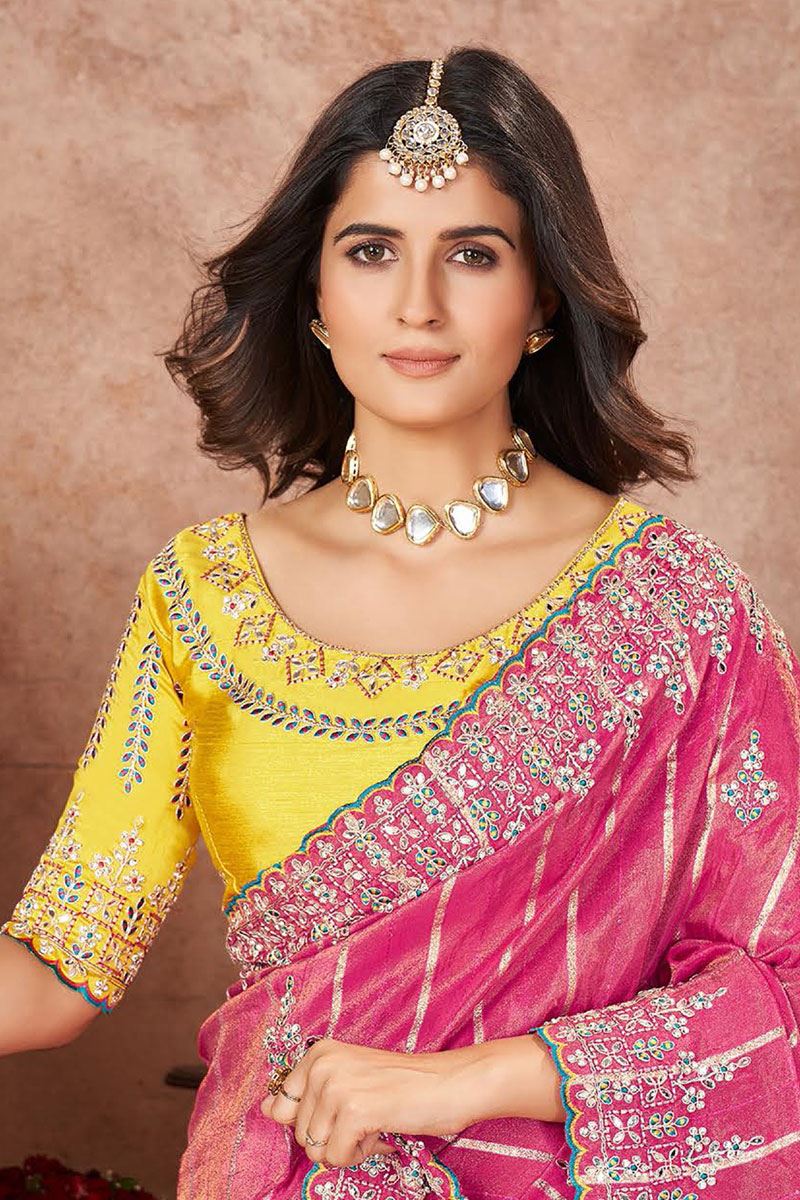 Lovely Silk Designer Saree for Wedding and Reception