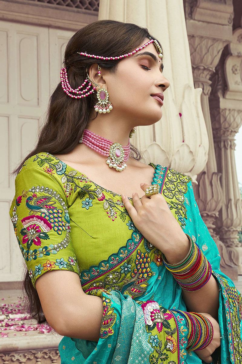 Captivating Silk Designer Saree for Wedding, Sangeet, and Reception