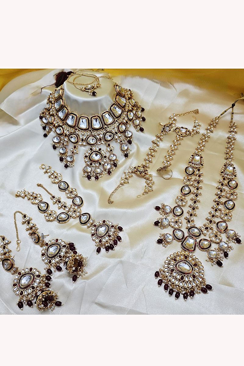 Striking Maroon Designer Wedding Necklace Set for Wedding and Reception