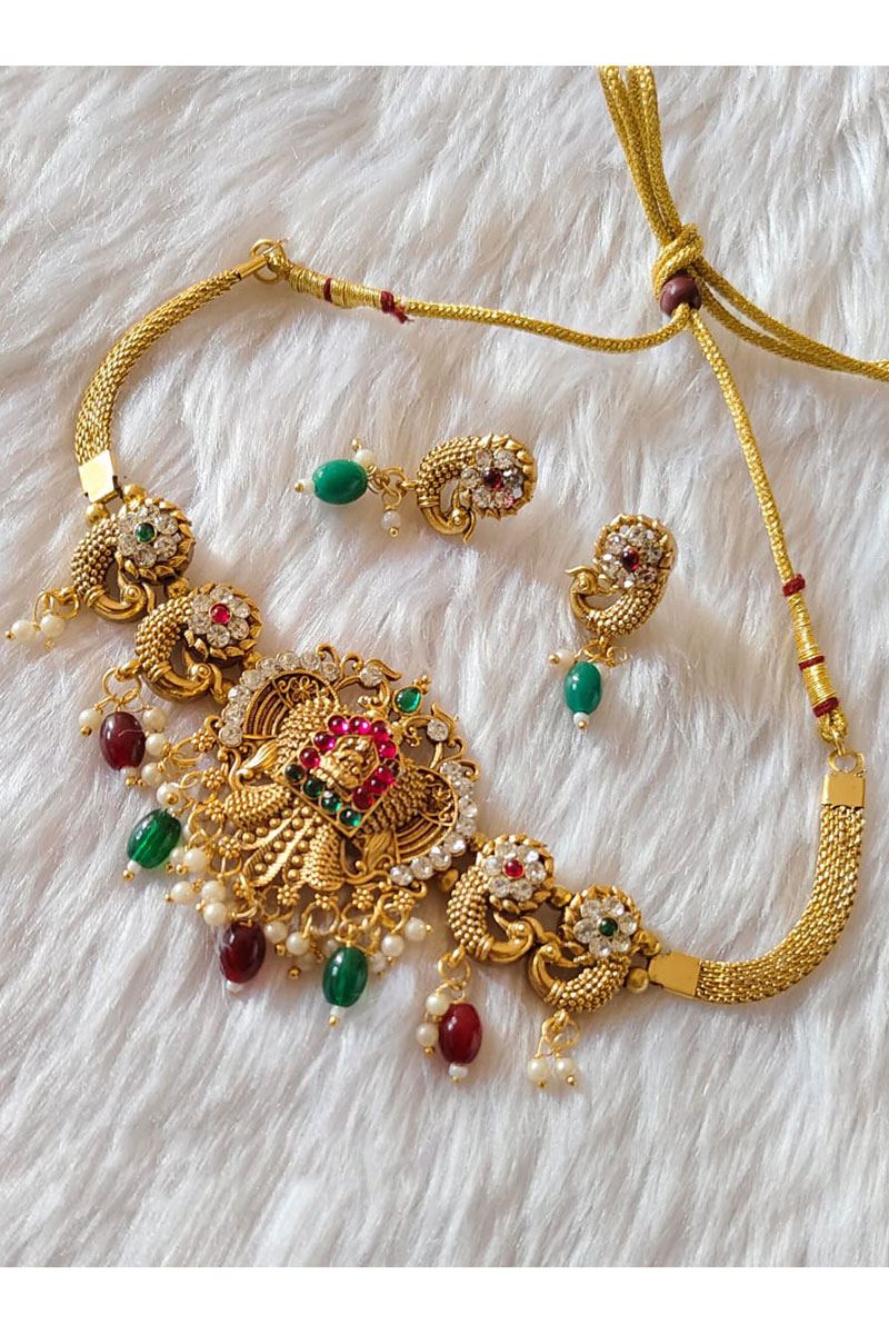 Exquisite Golden Designer Necklace Set for Wedding, Reception, and Festivals