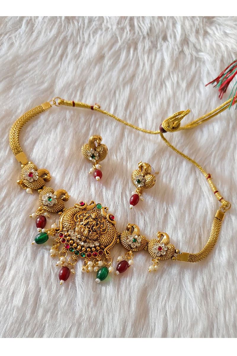 Beautiful Golden Designer Necklace Set for Wedding, Reception, and Festivals