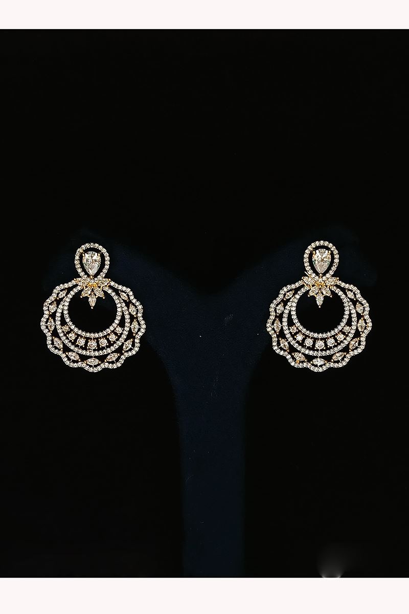 Amazing Gold Tone Designer Earring Set for Wedding, Reception, Party, Sangeet, and Festivals