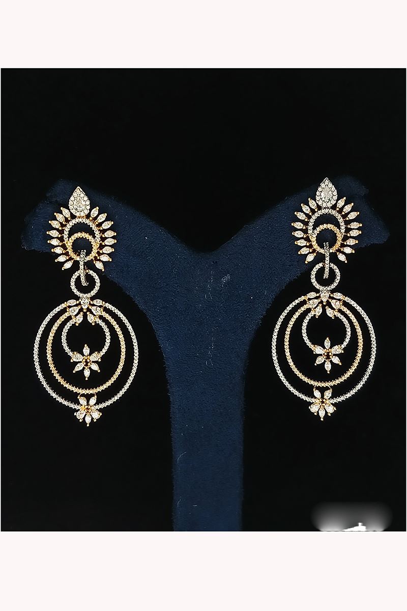 Aesthetic Gold Tone Designer Earring Set for Wedding, Reception, Party, Sangeet, and Festivals