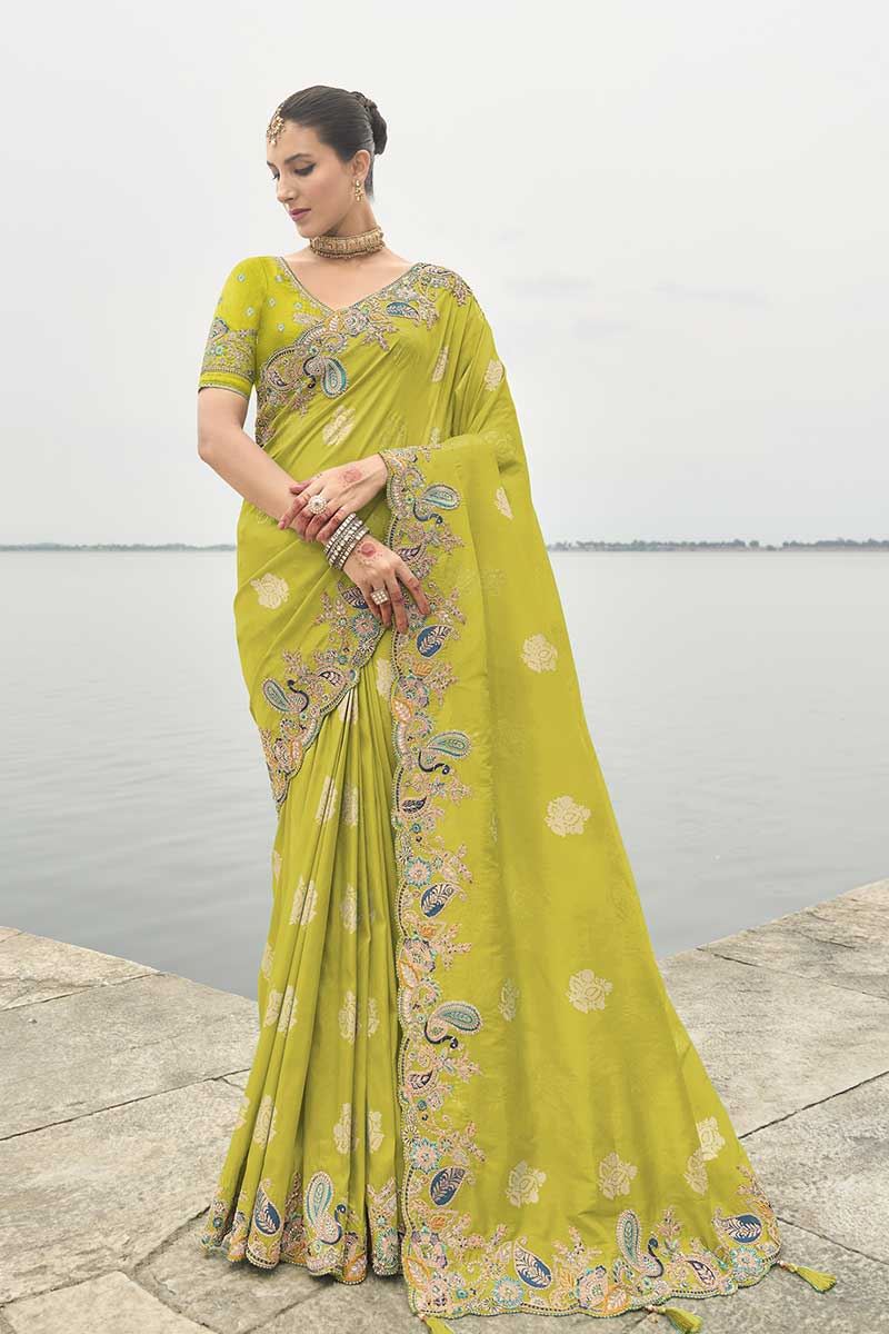 Delightful Viscose Tissue Silk Designer Saree for Party, Sangeet, Festivals, and Engagement
