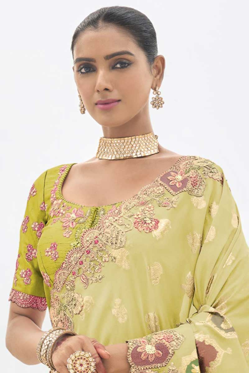 Gorgeous Viscose Tissue Silk Designer Saree for Party, Sangeet, Festivals, Engagement, and Reception