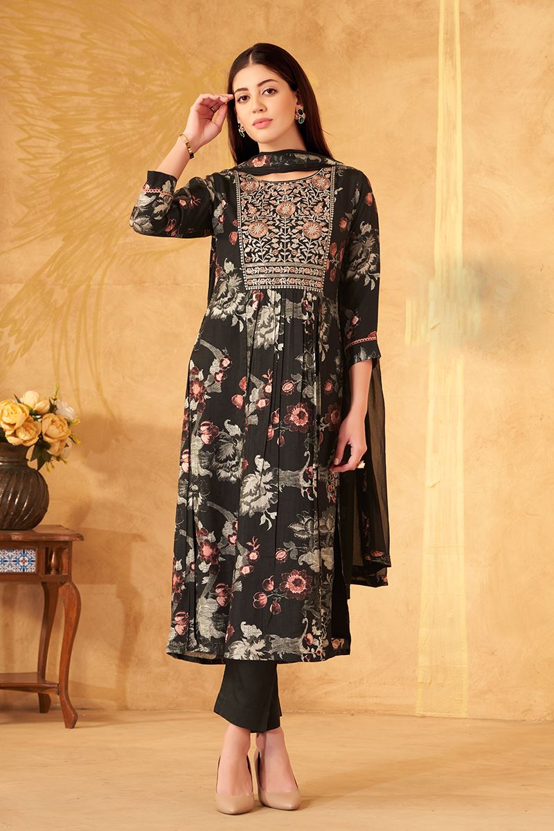 Aesthetic Black Designer Straight Cut Suit for Hangouts, Sangeet, and Parties