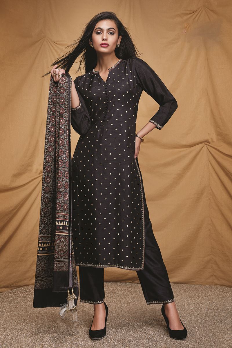 Marvelous Black Designer Straight Cut Suit for Hangouts, Sangeet, and Parties