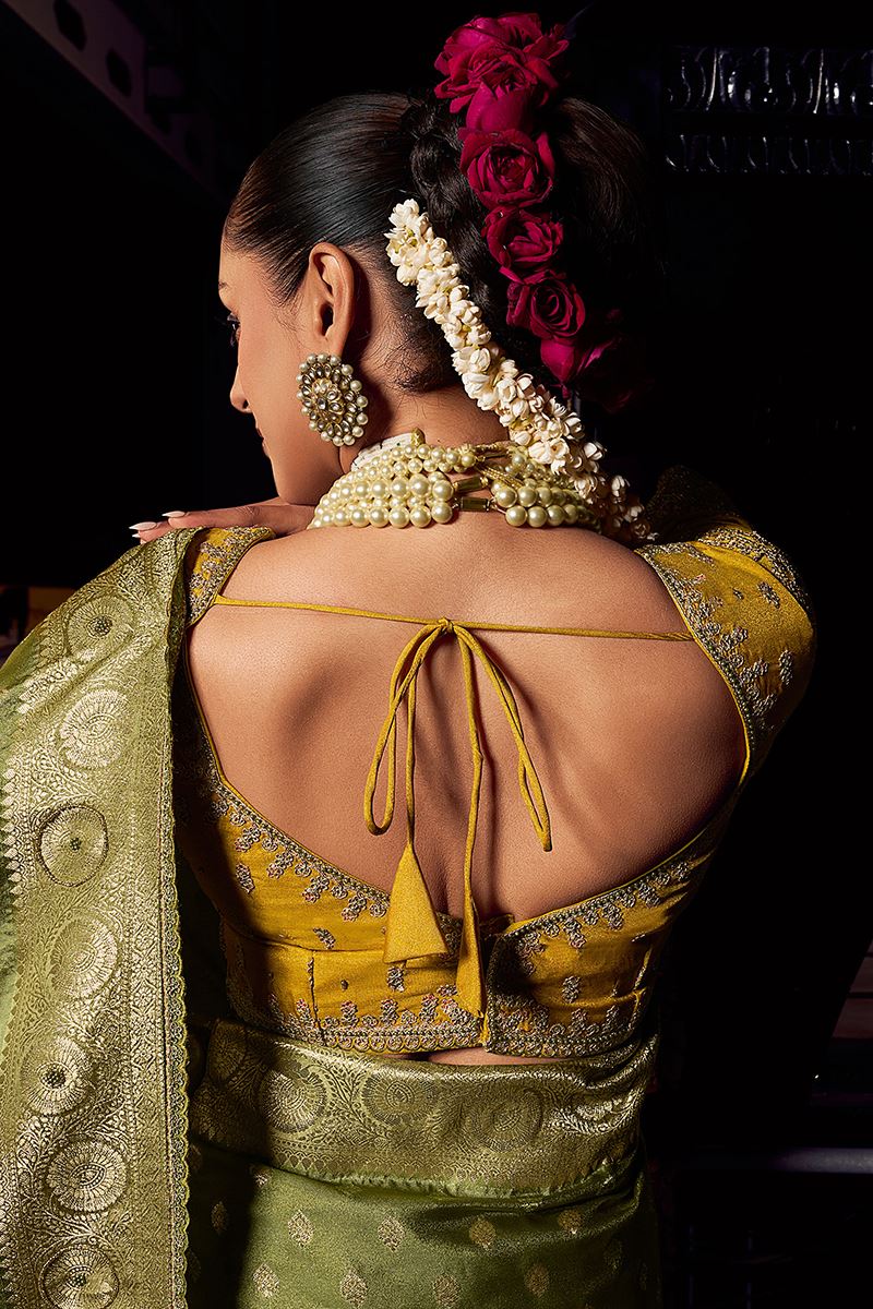 Flamboyant Pure Viscose Tissue Designer Saree for Wedding, Reception, and Mehendi