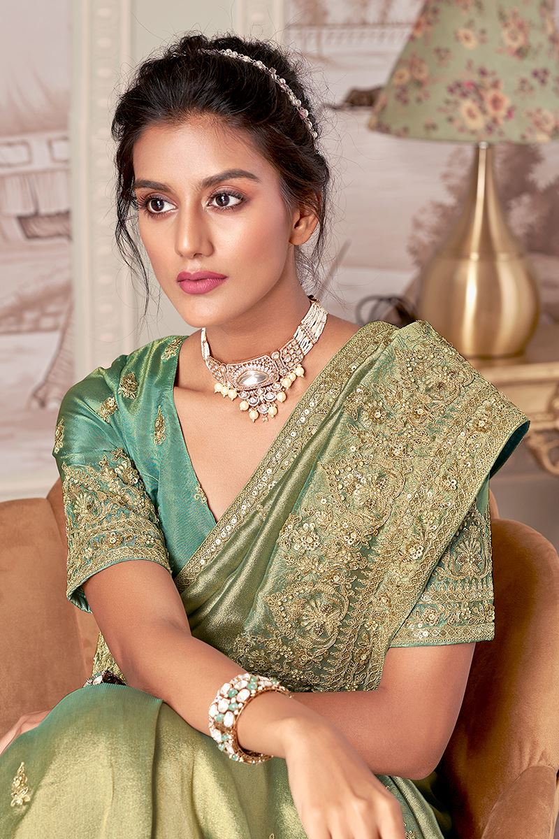 Mesmerizing Silk Designer Saree for Engagement, Wedding, and Reception