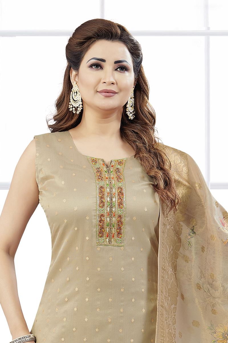 Appealing Designer Straight Cut Suit for Festivals, Sangeet, and Parties