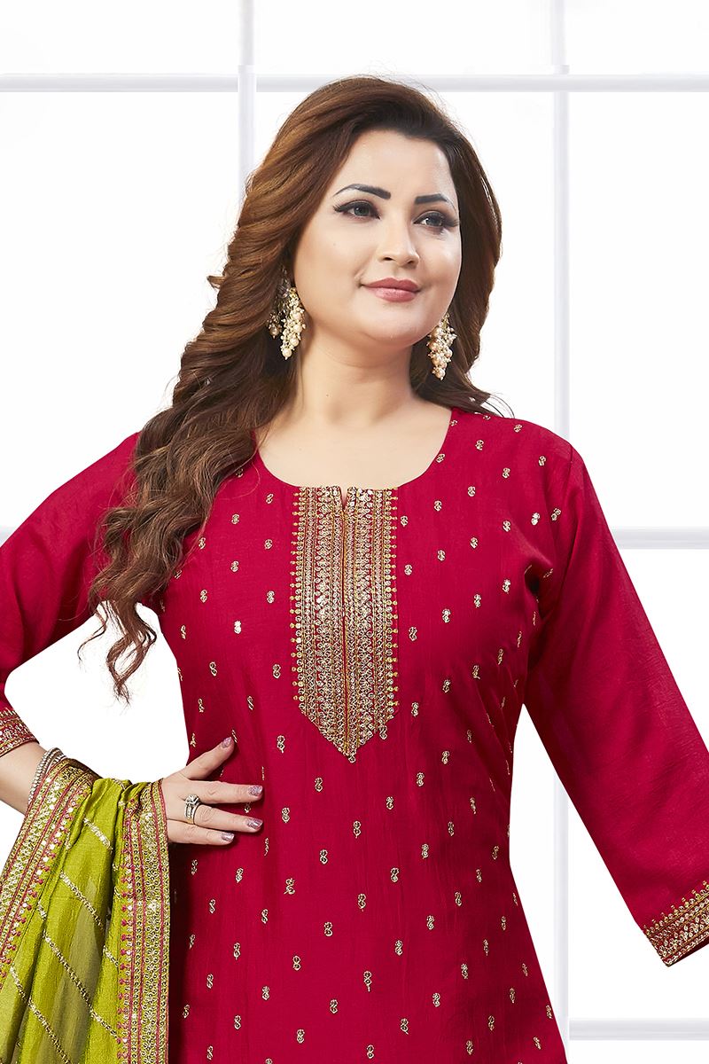 Exquisite Designer Straight Cut Suit for Festivals, Sangeet, and Parties