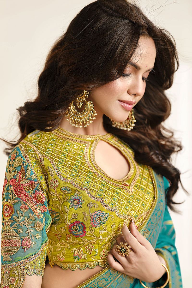 Enticing Silk Designer Saree for Wedding, Reception, and Sangeet