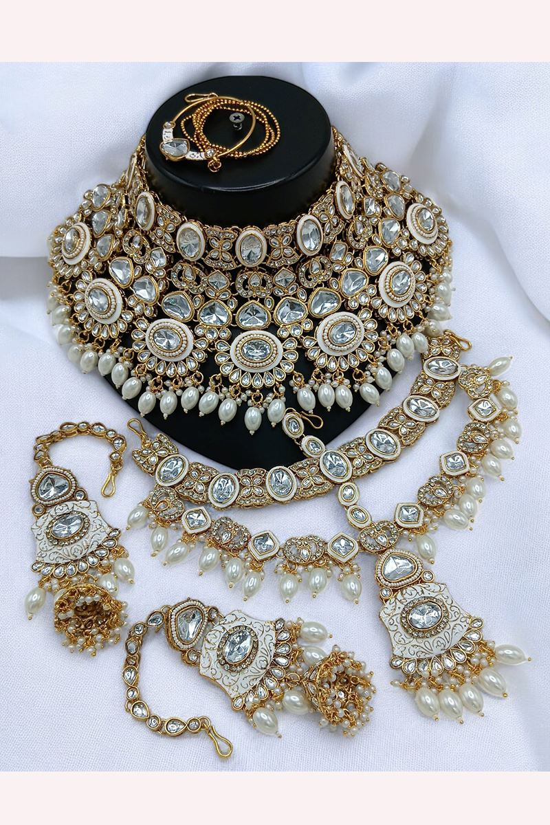 Magnificent White Designer Bridal Necklace Set for Wedding and Reception