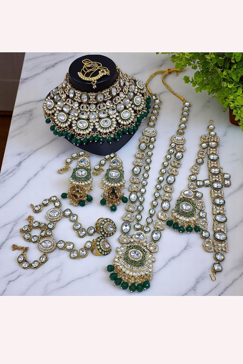 Pretty Designer Necklace Set for Wedding and Reception