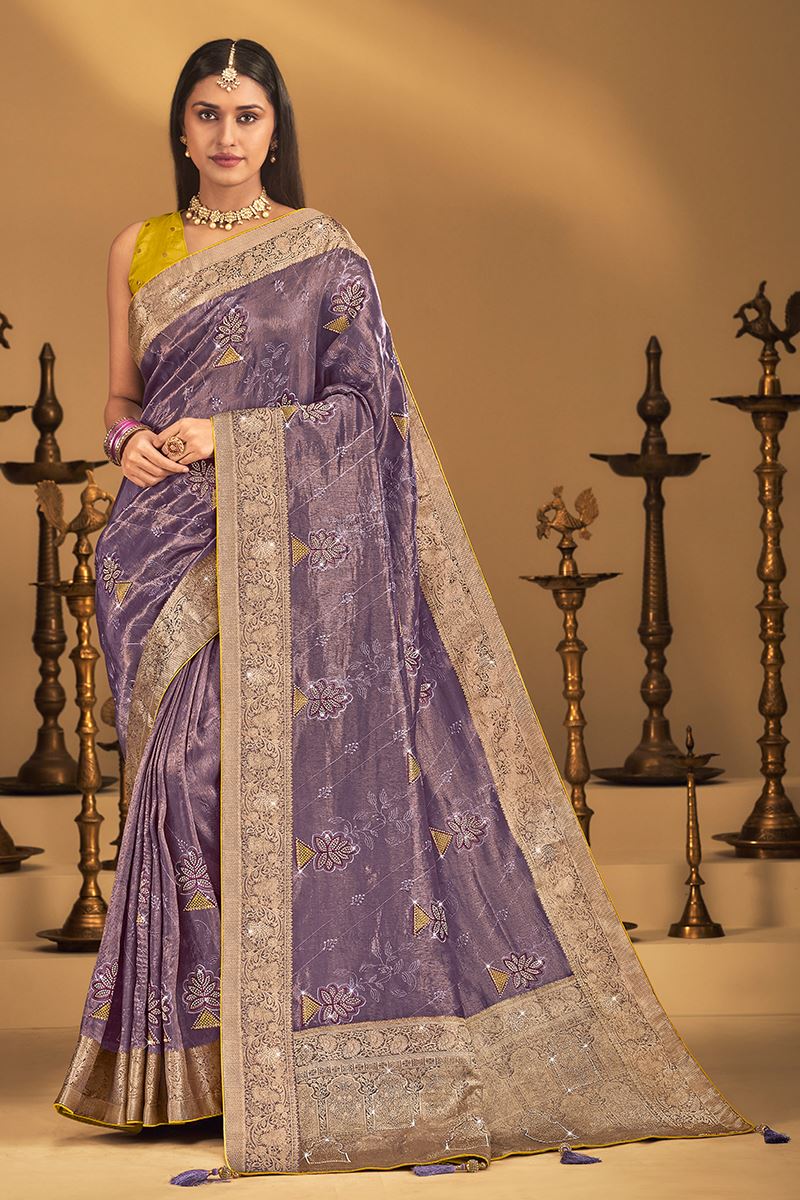 Smashing Silk Designer Saree for Wedding and Reception