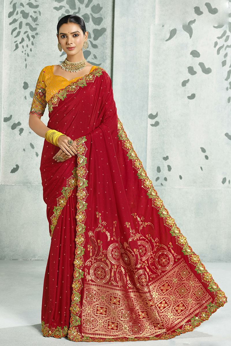 Fascinating Silk Designer Saree for Wedding and Reception